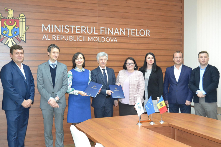 Mai multe drumuri vor fi reparate în Moldova – UE acordă încă 100 de milioane de euro