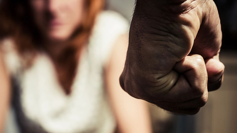 63% dintre femei s-au confruntat cu violența din partea unui bărbat