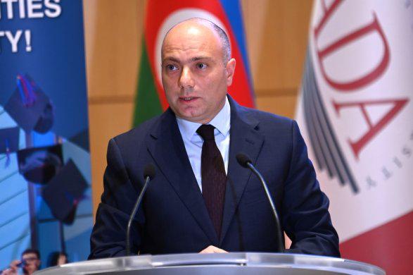 Baku este în așteptarea unei misiuni UNESCO