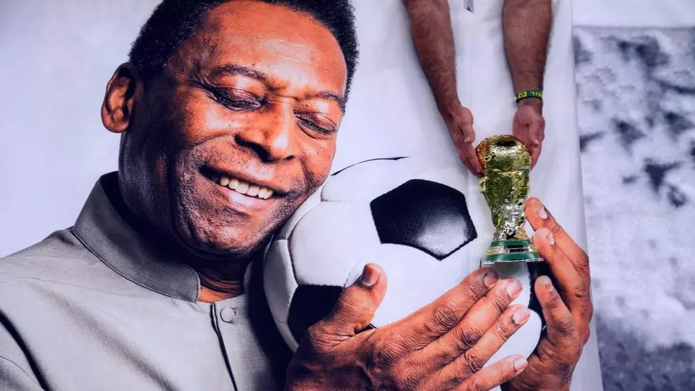 A murit cel mai bun fotbalist din toate timpurile