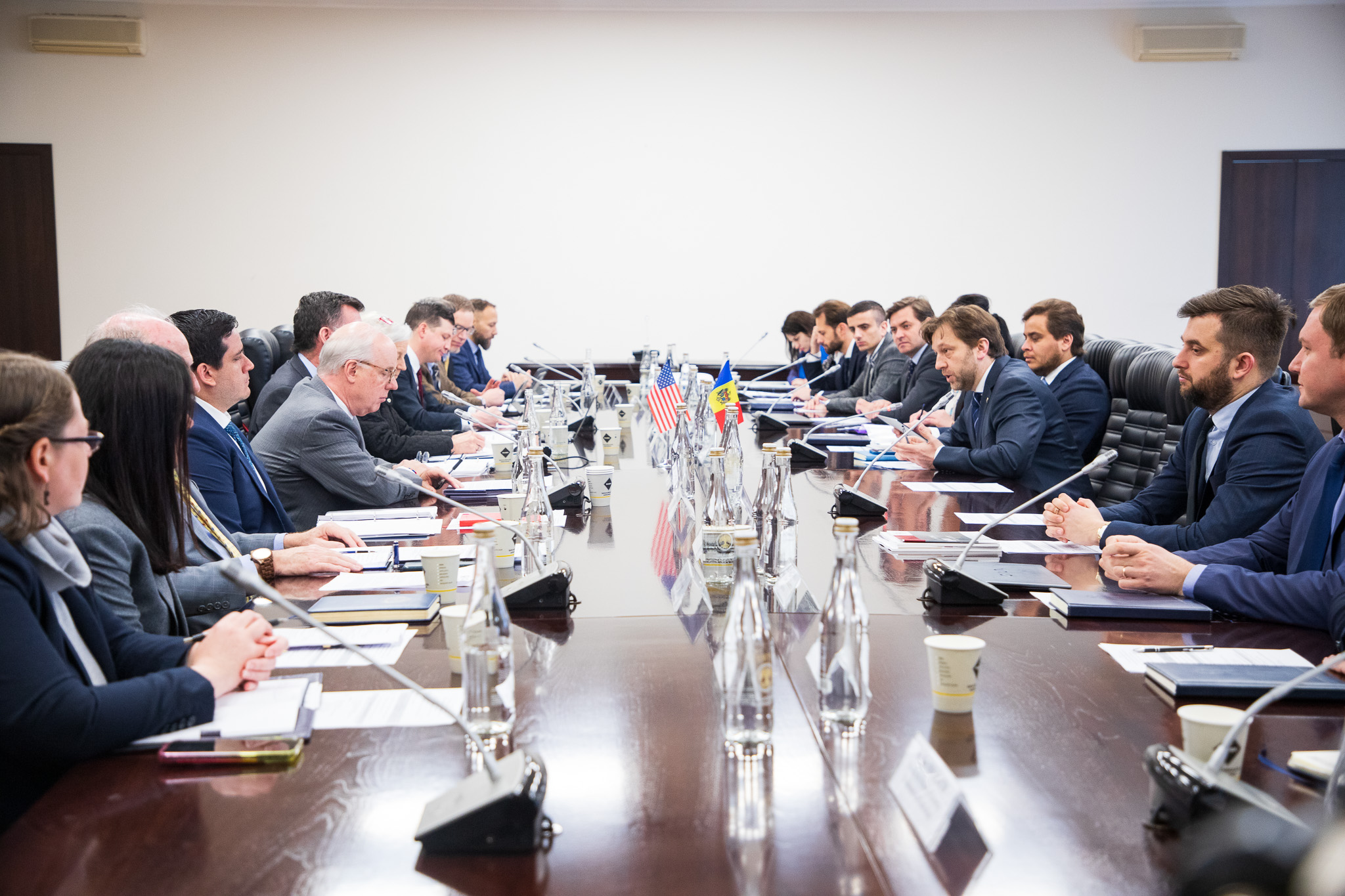 După o pauză de câțiva ani, la Chișinău s-a desfășurat ședința Comisiei mixte moldo-americane pentru cooperare economică