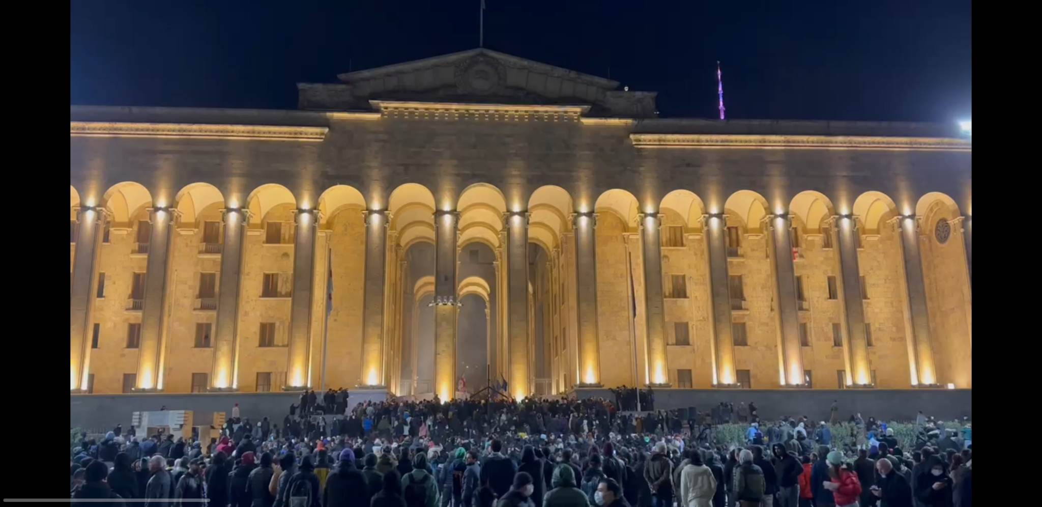 Proteste violente la Tbilisi din cauza unui proiect de lege controversat privind „agenții străini” – SUA  urmăresc îndeaproape evoluțiile din Georgia