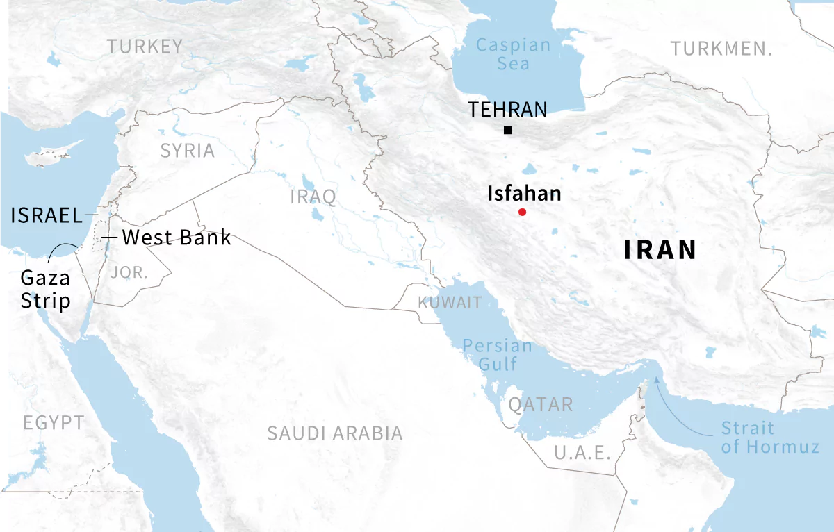 O rachetă israeliană a lovit Iranul -Teheranul neagă că ar fi fost atacat și susține că antiaeriana a doborât mai multe drone