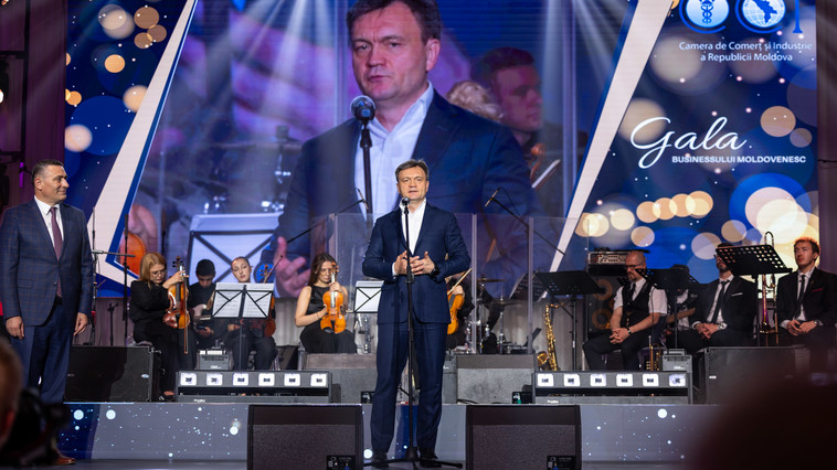 Premierul Recean, la Gala Businessului Moldovenesc: „Optimismul economic revine, iar noi avem o oportunitate, să fim competitivi pe cea mai mare și bogată piață din lume”