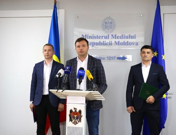 Ministrul Mediului, Sergiu Lazarencu, avertizat de  CEC pentru încălcarea legislației electorale