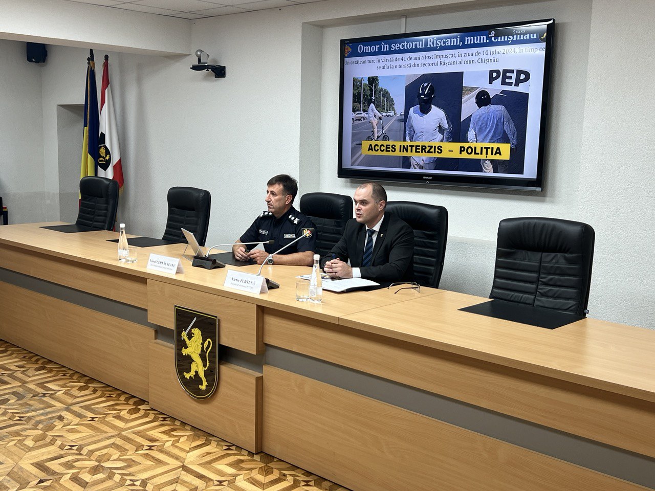 Briefing de presă susținut de șeful IGP, Viorel Cernăuțeanu, și procurorul șef interimar al PCCOCS, Victor Furtună pe cazul atacului armat din sectorul Rășcani al capitalei