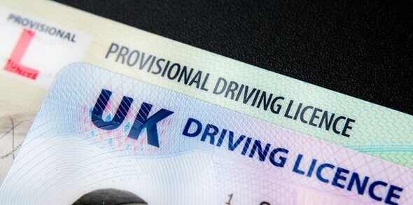 Moldovenii din Regatul Unit vor putea schimba permisul de conducere cu unul britanic – Ce condiții vor trebui să îndeplinească