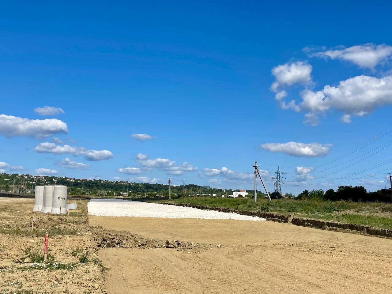 Unul dintre cele mai importante proiecte de infrastructură din Bălți a ajuns la etapa de implementare – Primarul Petcov și echipa Partidului Nostru a verificat stadiul lucrărilor