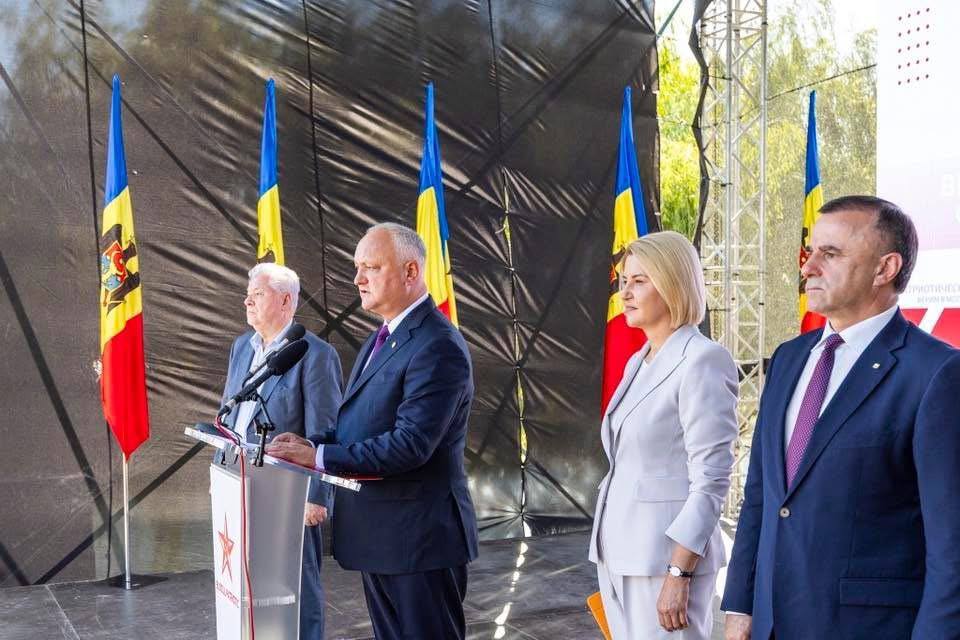 Blocul Patriotic s-a lansat în electorală: „Mergem la alegeri nu doar pentru a elibera țara de regimul PAS, ci și pentru a reda oamenilor încrederea în Moldova”