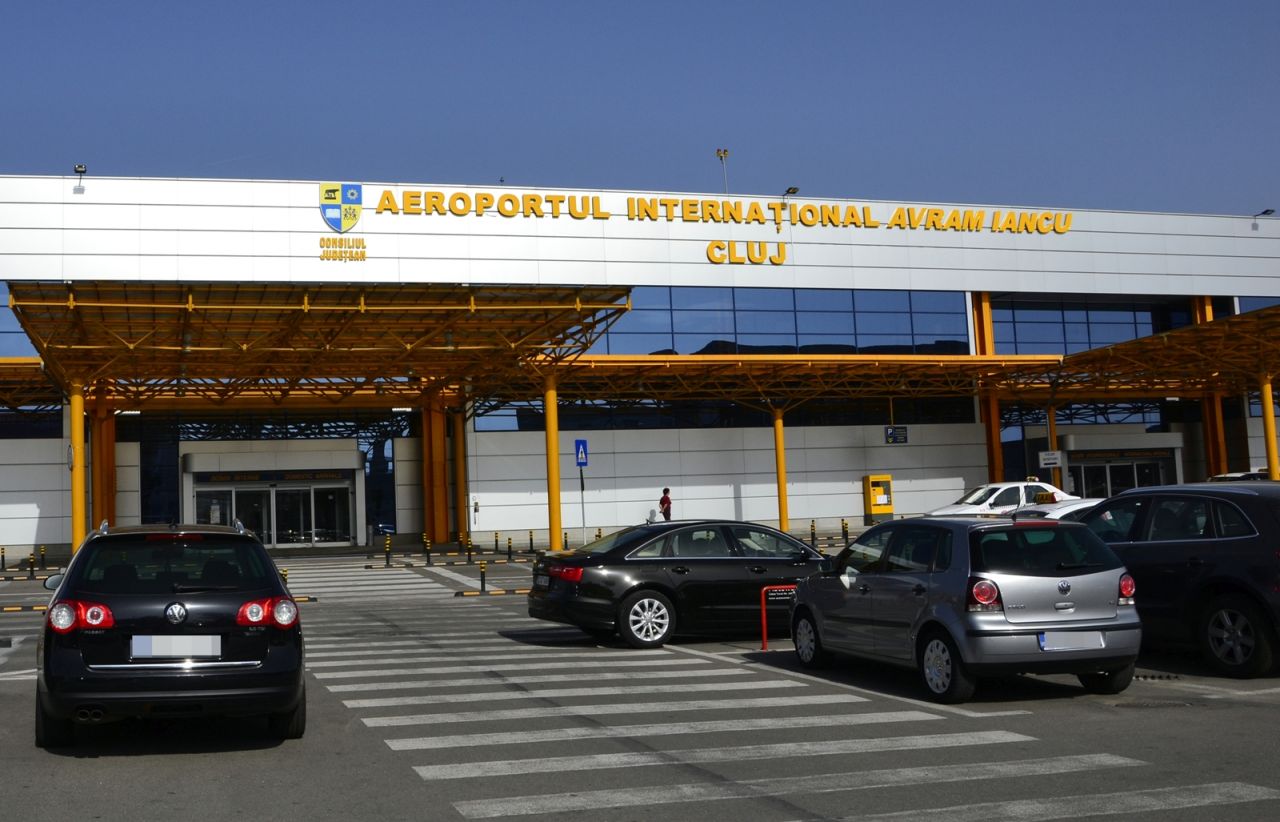 Aeroportul din Cluj-Napoca, primul din România care elimină restricţiile de volum pentru lichide