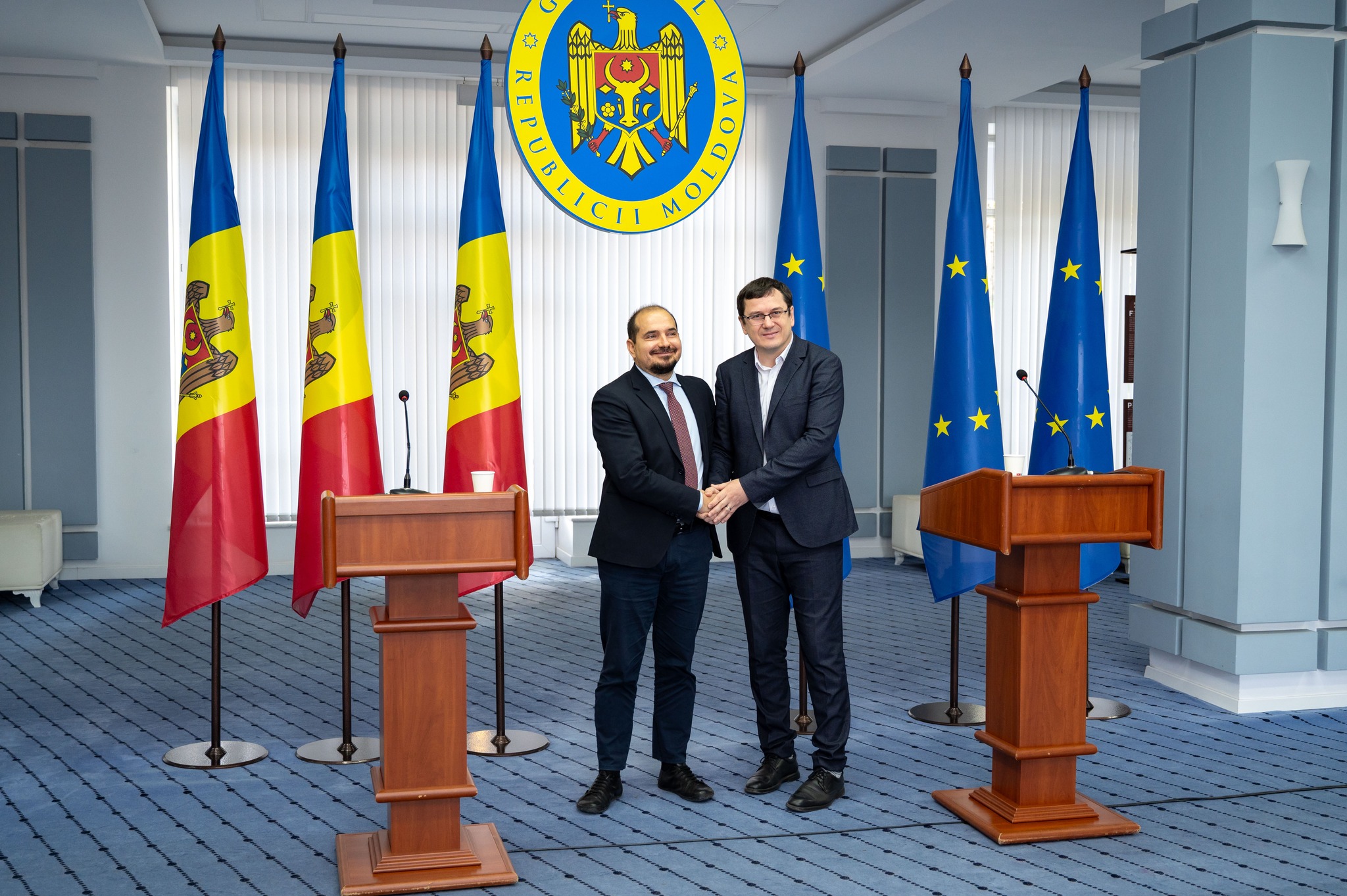 Mister la ministerul Muncii și Protecției Sociale –  Buzu nu știe dacă rămâne în funcție, iar deputatul Spatari îi promite susținere
