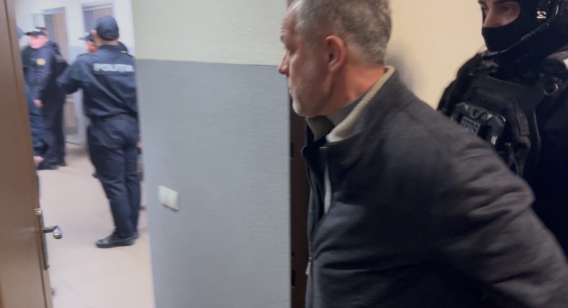 Vladimir Plahotniuc va petrece sărbătorile de iarnă în penitenciar – Instanța a prelungit arestul preventiv cu 30 de zile