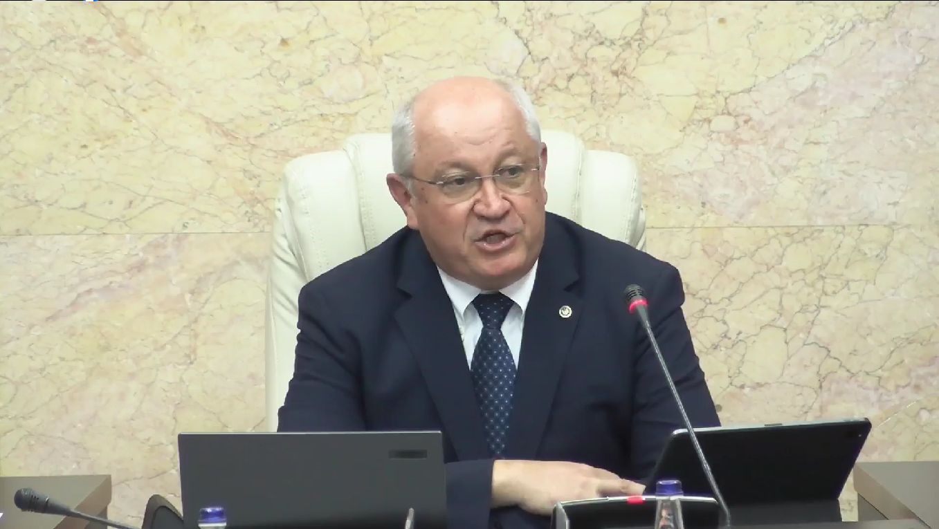 Premierul Munteanu despre starea economiei – Suntem afectați de criza regională, dar există semne de relansare