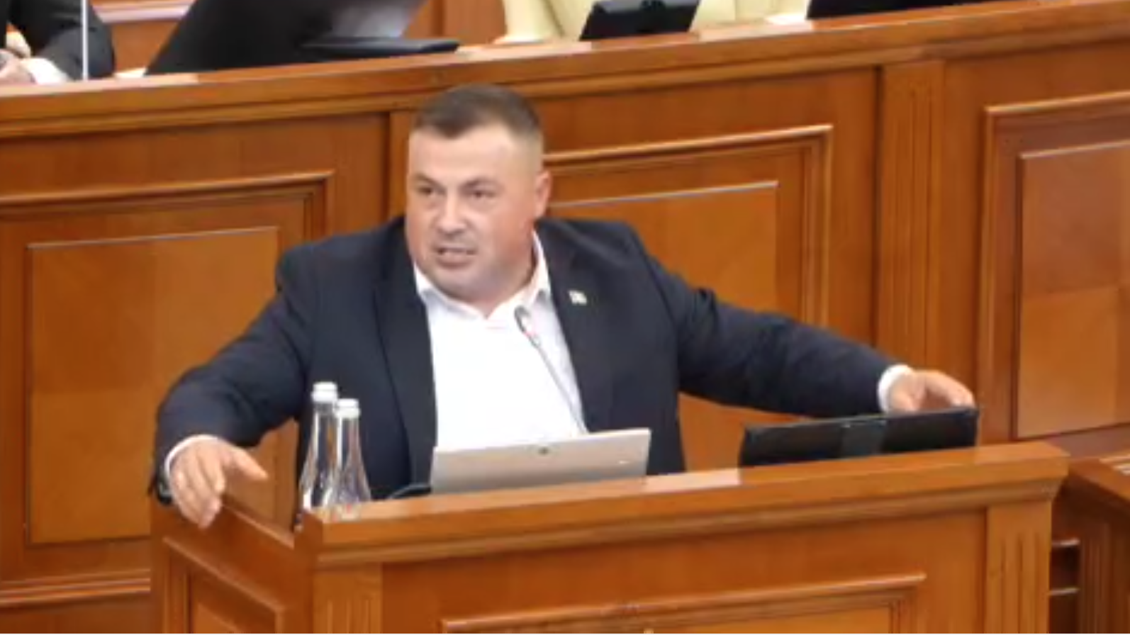 Deputatul Ivanov critică dur Guvernul Tofan: „790 de mii de oameni v-au dat încrederea, tot voi îi veți dezamăgi”